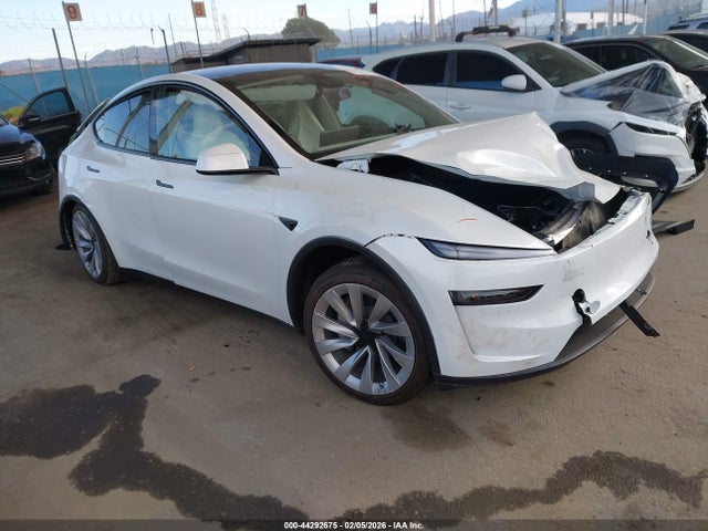 2026 TESLA MODEL Y 7SAYGDEE7TF516004