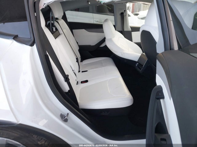 2026 TESLA MODEL Y 7SAYGDEE7TF516004 Photo 7