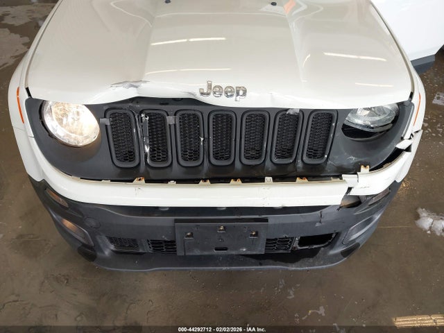 Auction sale of the 2018 Jeep Renegade Latitude Fwd, vin: ZACCJABB6JPG95336, lot number: 44292712