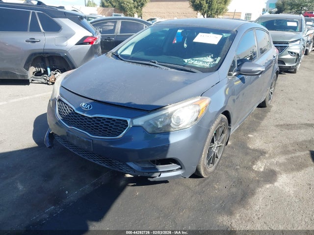 KNAFK5A8XG5648350 KIA FORTE LX