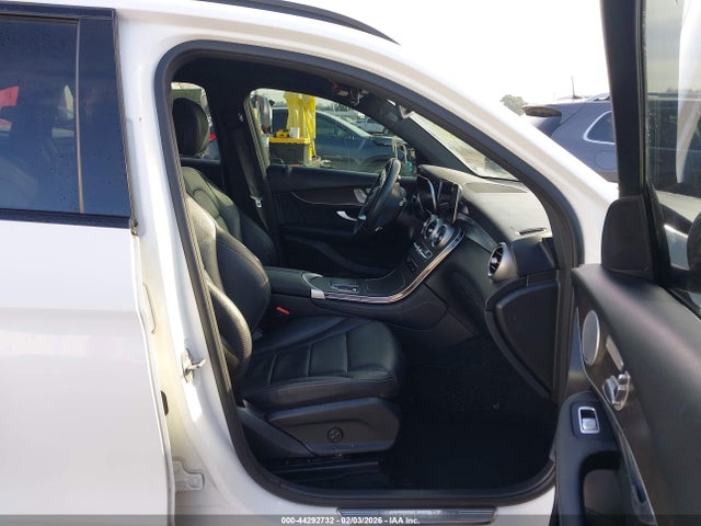 2020 MERCEDES-BENZ GLC 300 WDC0G8EB1LF723873 Photo 4