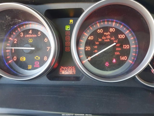5TDYZ3DC6HS887725 Toyota Sienna Xle Premium 8 Passenger