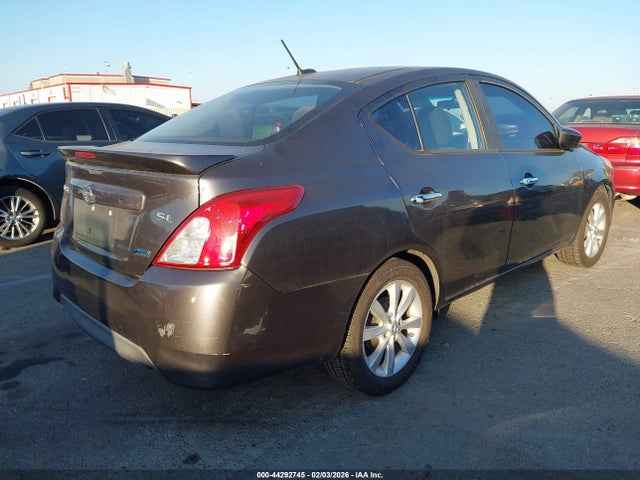 3N1CN7AP6FL803283 Nissan Versa 1.6 Sl