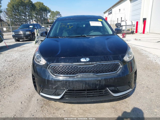 KNDCB3LC9H5040039 KIA NIRO FE