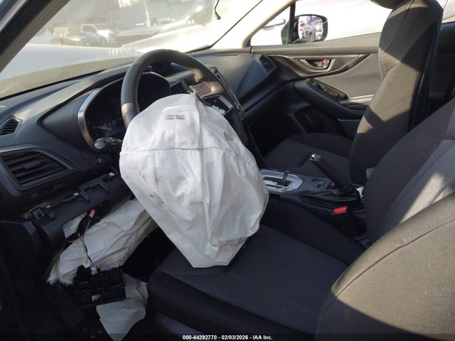 4S3GTAD61L3711672 Subaru Impreza Premium 5-door