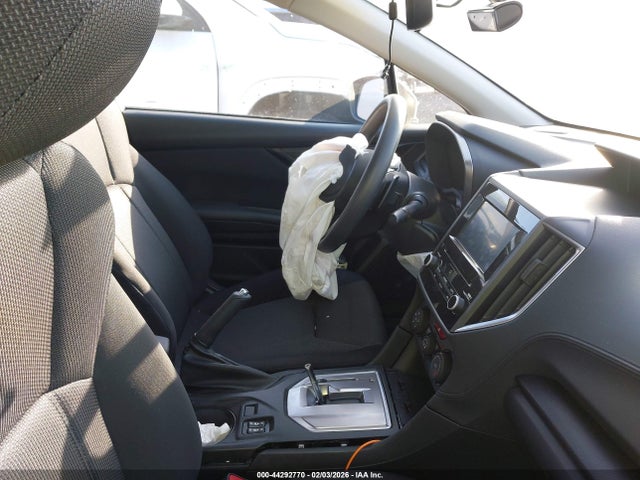 4S3GTAD61L3711672 Subaru Impreza Premium 5-door