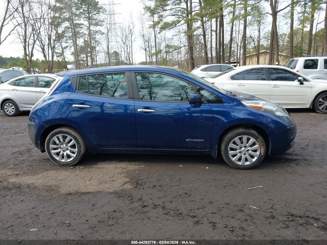 Nissan LEAF S 2017 1N4BZ0CP8HC310873 Image 13