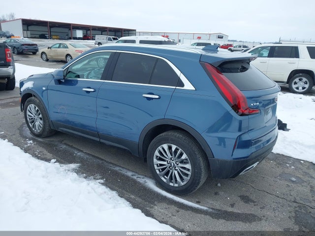 2024 CADILLAC XT4 1GYFZCR43RF253180 Photo 2