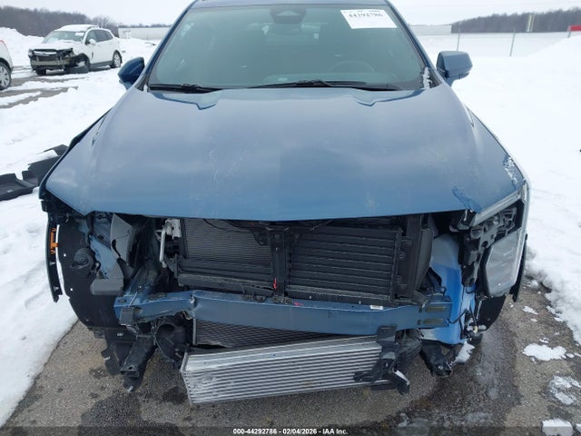 2024 CADILLAC XT4 1GYFZCR43RF253180 Photo 5