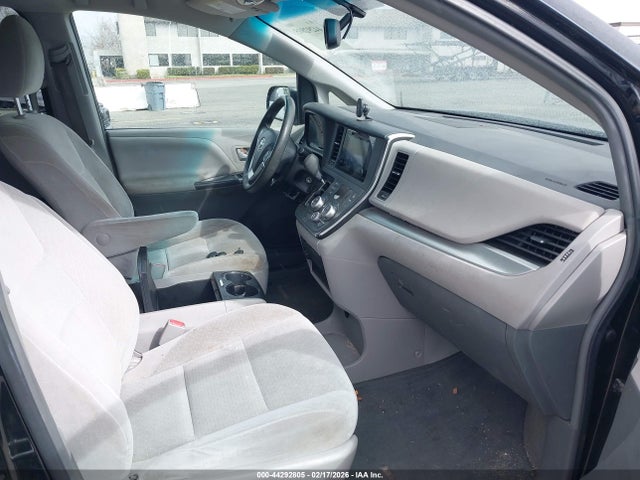 Toyota SIENNA LE 2015 5TDKK3DC4FS555502 Image 5