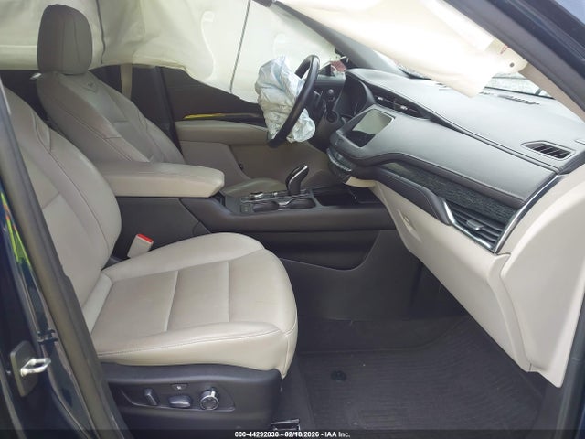 Продажа на аукционе авто 2020 Cadillac Xt4 Fwd Premium Luxury, vin: 1GYFZCR49LF143807, номер лота: 44292830