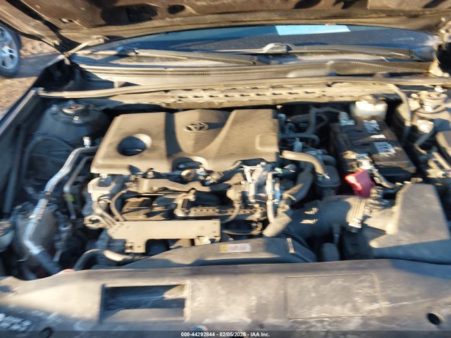 4T1B11HK7JU088343 Toyota CAMRY SE