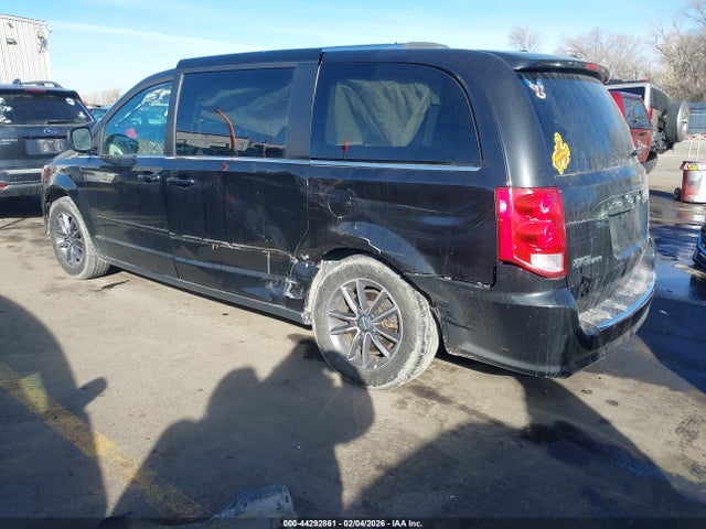 2C4RDGCG6HR545893 Dodge Grand Caravan Sxt