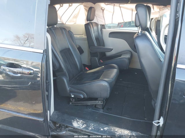 2C4RDGCG6HR545893 Dodge Grand Caravan Sxt