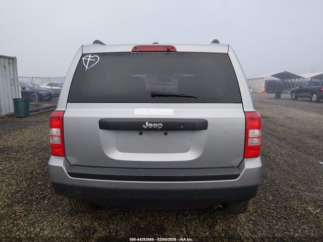 1C4NJPBA7GD711490 Jeep Patriot Sport