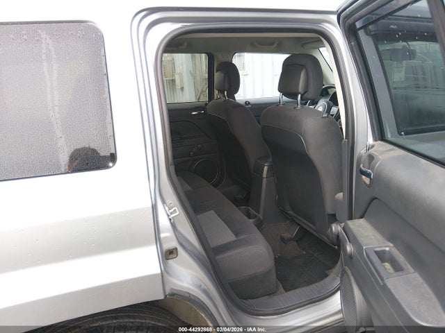 1C4NJPBA7GD711490 Jeep Patriot Sport