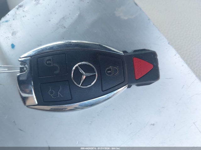 WDDSJ4GB2JN606026 Mercedes-Benz CLA 250 4MATIC