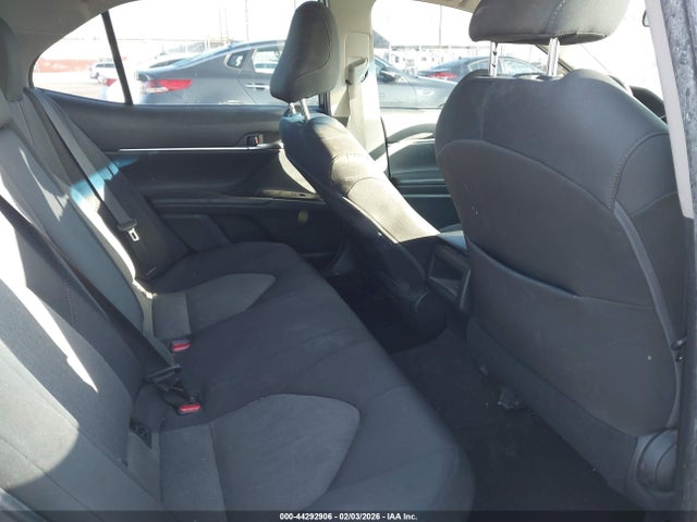 4T1B31HK6JU506434 Toyota Camry Hybrid Le