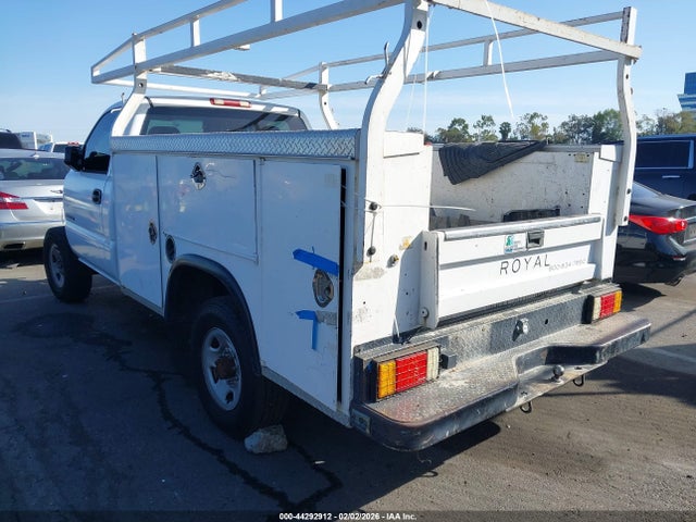 2006 CHEVROLET SILVERADO 2500HD 1GBHC24U16E175943 Photo 2