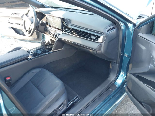 Toyota CAMRY XSE 2025 4T1DAACK3SU206390 Image 5