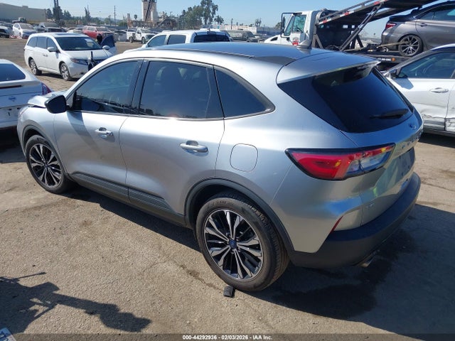 1FMCU0BZ6NUA27535 Ford Escape Se Hybrid