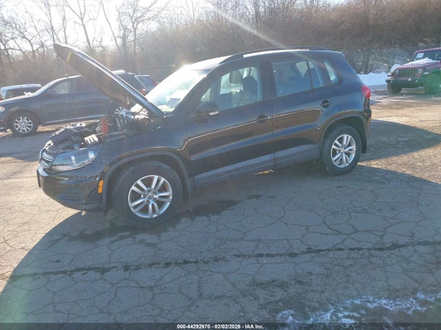 WVGBV7AXXHK030326 Volkswagen Tiguan 2.0t/2.0t S