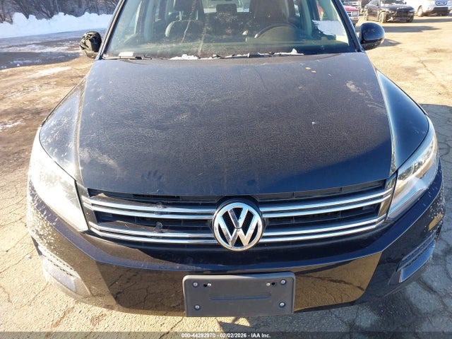 WVGBV7AXXHK030326 Volkswagen Tiguan 2.0t/2.0t S