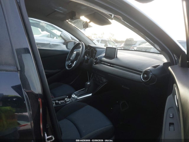 3MYDLBYV1HY164882 Toyota YARIS IA