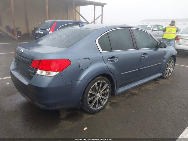 4S3BMBH63E3028544 Subaru Legacy 2.5 I Sport