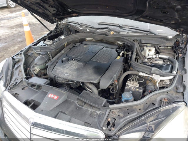 44293064 :رقم المزاد ، WDDHF8JB9DA717115 vin ، 2013 Mercedes-benz E 350 4matic مزاد بيع