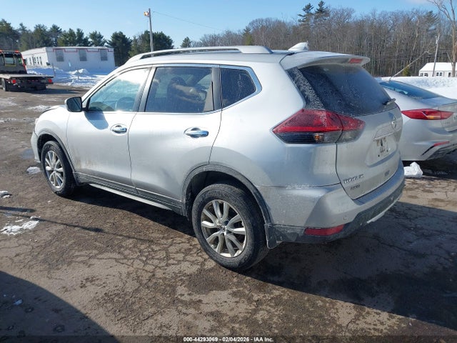 Nissan ROGUE SV 2019 5N1AT2MV0KC734552 Image 3