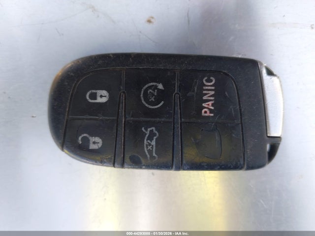 2C3CDXHG3KH526427 Dodge Charger Gt Rwd