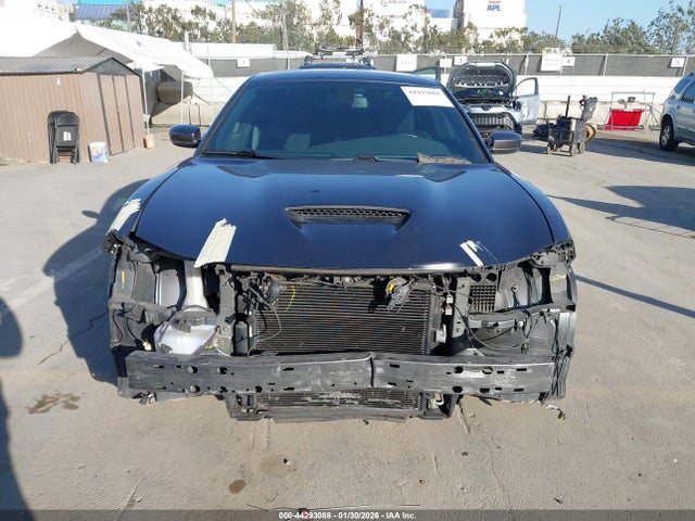 2C3CDXHG3KH526427 Dodge Charger Gt Rwd