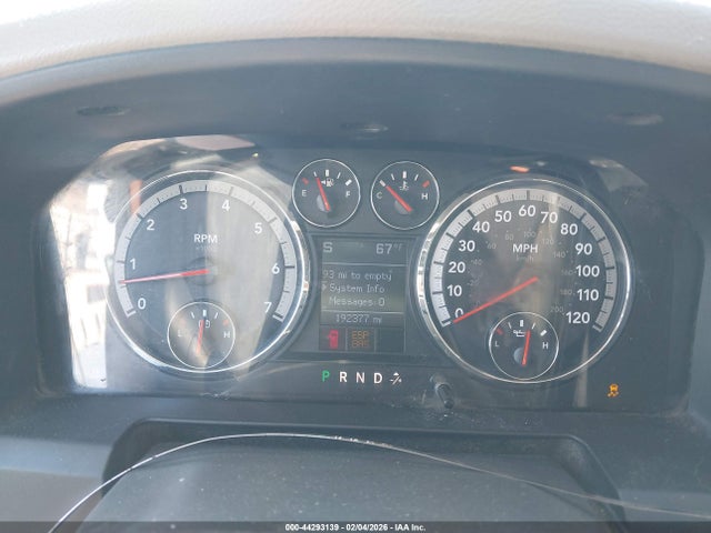 44293139 :رقم المزاد ، 1D3HV13T29S779930 vin ، 2009 Dodge Ram 1500 Slt/sport/trx مزاد بيع