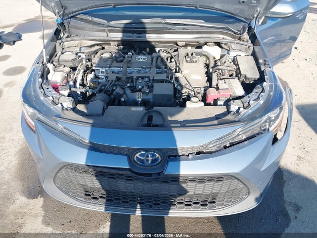 Toyota Corolla Hybrid Le 2021 JTDEAMDE5MJ013052 Image 10