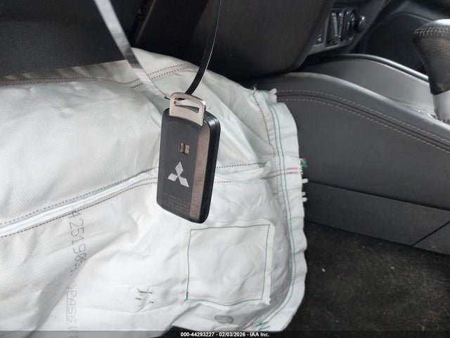 44293227 :رقم المزاد ، JA4AP4AU2LU008083 vin ، 2020 Mitsubishi Outlander Sport 2.0 Se مزاد بيع