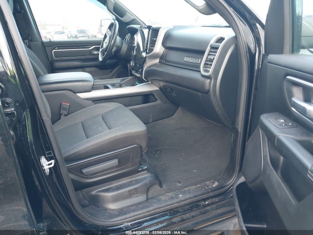 Aukcja sprzedaży 2023 Ram 1500 Big Horn  4x4 5'7 Box, vin: 1C6SRFFM6PN550741, numer aukcji: 44293236