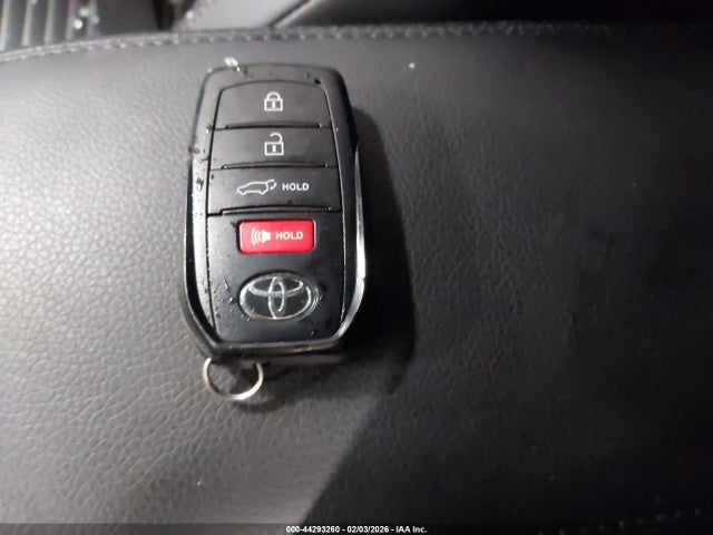 2025 TOYOTA COROLLA CROSS HYBRID 7MUFBABG5SV067901 Photo 10