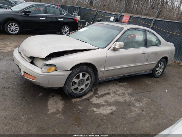 1994 HONDA ACCORD 1HGCD7151RA010484 Photo 1