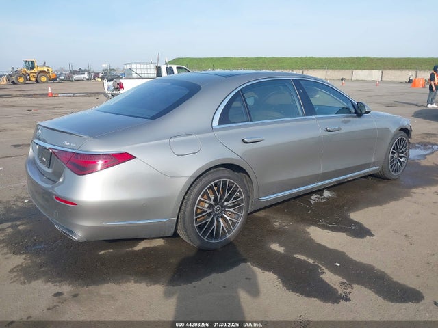 2021 MERCEDES-BENZ S 580 W1K6G7GB8MA045120 Photo 3