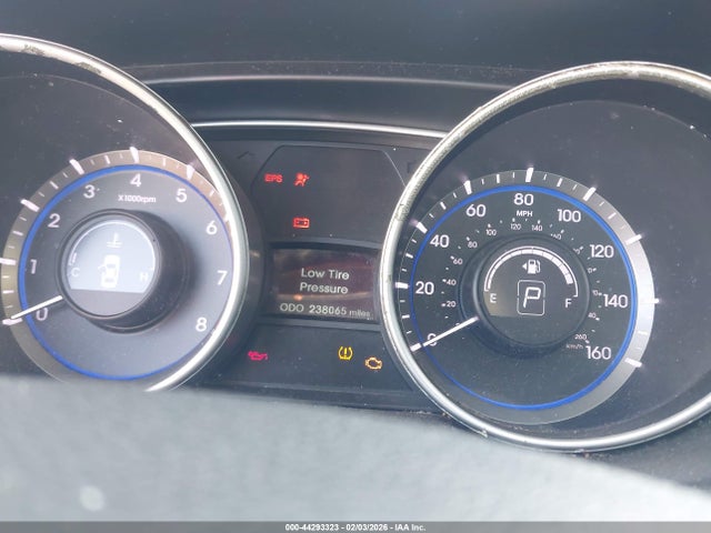 2011 HYUNDAI SONATA 5NPEC4ACXBH199030 Photo 6