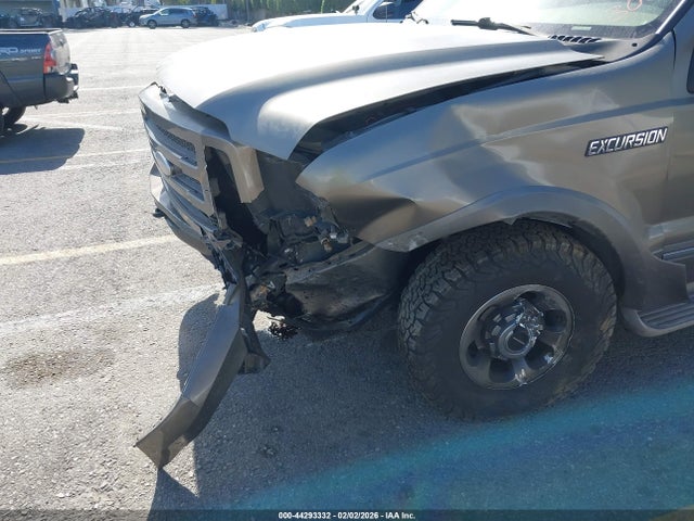 Продажа на аукционе авто 2005 Ford Excursion Limited, vin: 1FMSU43P85EA23061, номер лота: 44293332