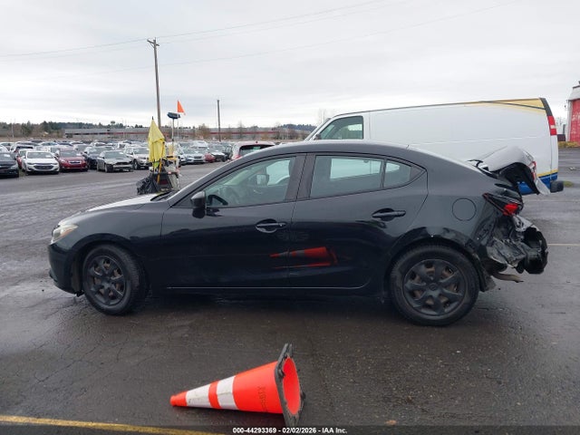 JM1BM1U76F1250999 Mazda Mazda3 I Sport
