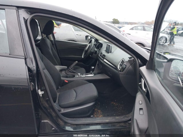 JM1BM1U76F1250999 Mazda Mazda3 I Sport