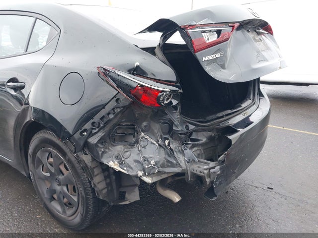 JM1BM1U76F1250999 Mazda Mazda3 I Sport