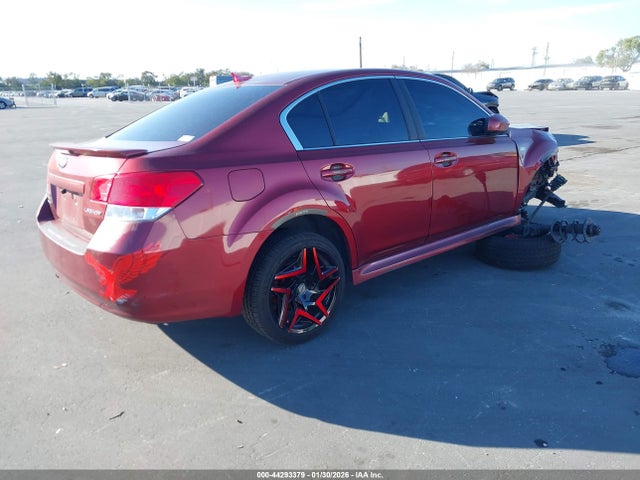 44293379 :رقم المزاد ، 4S3BMCB66D3030639 vin ، 2013 Subaru Legacy 2.5i Premium مزاد بيع