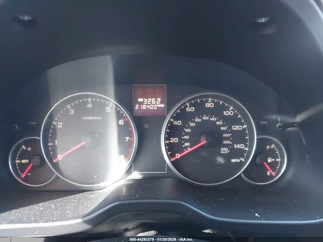 44293379 :رقم المزاد ، 4S3BMCB66D3030639 vin ، 2013 Subaru Legacy 2.5i Premium مزاد بيع