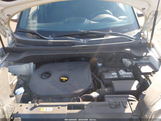 KIA SOUL + 2016 KNDJP3A52G7349643 Image 10