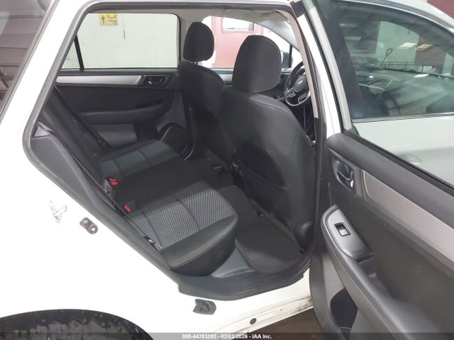 Subaru Outback 2.5i Premium 2018 4S4BSAFC8J3378332 Image 8