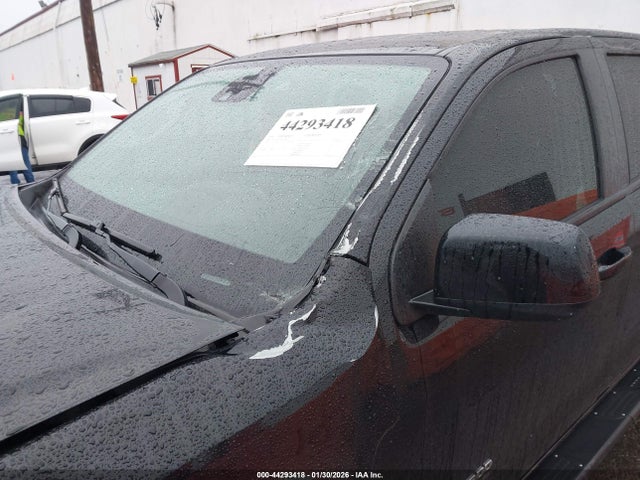 1GCGSCENXJ1206176 Chevrolet Colorado Lt